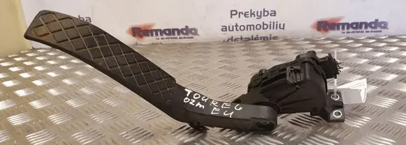 Volkswagen Touareg I Accelerator throttle pedal 7L0723507