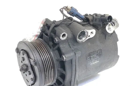 Peugeot 4007 Air conditioning (A/C) compressor (pump) 7813A091
