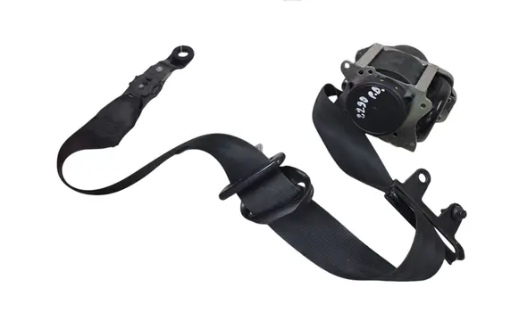 Volvo V40 Front seatbelt 31390454 619946000 619857500