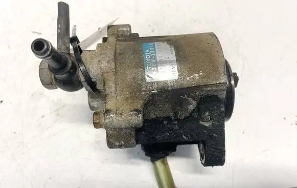 Toyota Avensis T220 Vacuum pump 2930027010 081000-2590