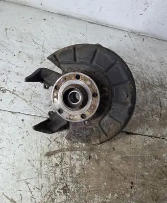 Volkswagen Caddy Front wheel hub