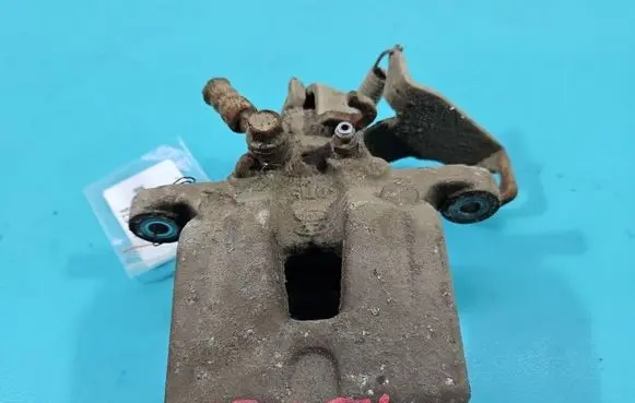 Hyundai i30 Rear brake caliper IMPRK1523574