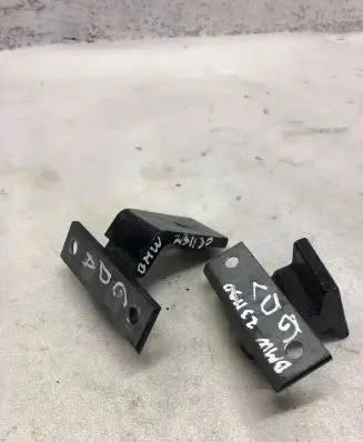BMW 5 E60 E61 Rear door hinge set 7068090