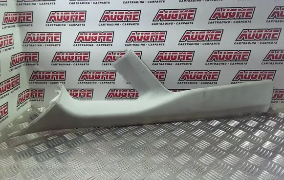 Toyota Prius (XW30) (A) pillar trim 6222047070 6222047080