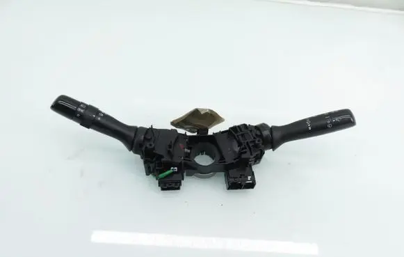 Toyota Yaris Wiper turn signal indicator stalk/switch 
