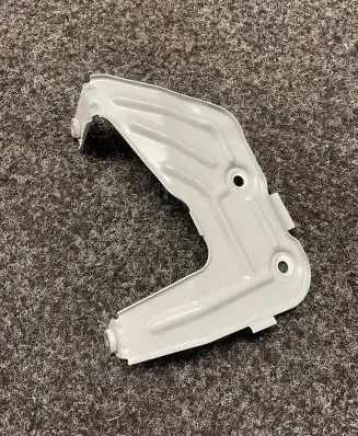 BMW X3 G01 Front splash guards bracket 7424677
