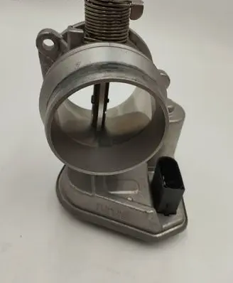 BMW 1 E82 E88 Throttle valve 780437302 B11461412