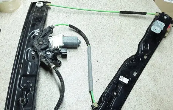 Jaguar F-Pace Front door window regulator with motor HK8323201AF