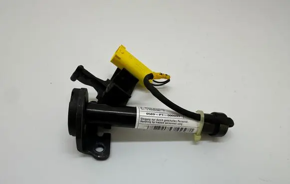 BMW 5 G30 G31 G38 Bonnet Pedestrian Airbag Actuator AR743579803