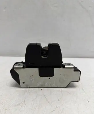 Peugeot 3008 I Tailgate/trunk/boot lock/catch/latch 9151487499
