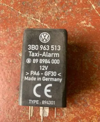 Volkswagen Caddy Other relay 3B0963513 898984000