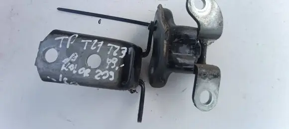 Toyota Avensis T270 Front door hinge set 