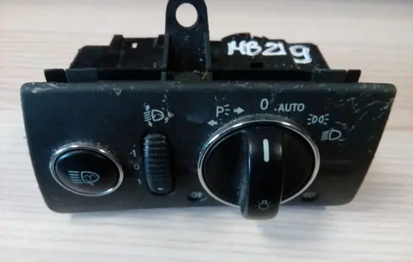 Mercedes-Benz E W211 Light switch A2115451204 MB219