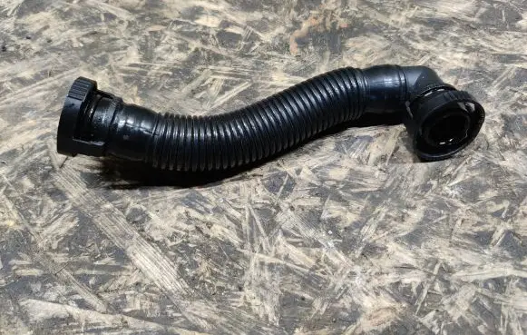 Jaguar XK8 - XKR Air intake hose/pipe