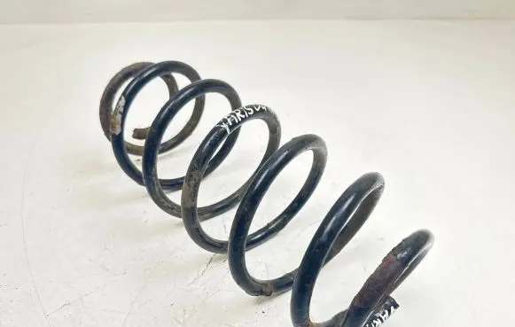 Toyota Yaris Rear coil spring