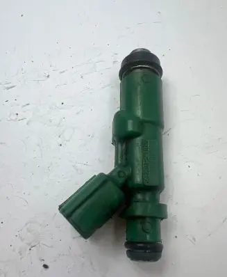 Toyota Prius (XW20) Fuel injector 2325021020