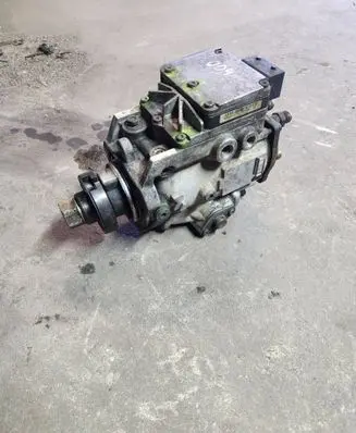 Opel Zafira A Fuel injection high pressure pump 0470504004 157932 90501100