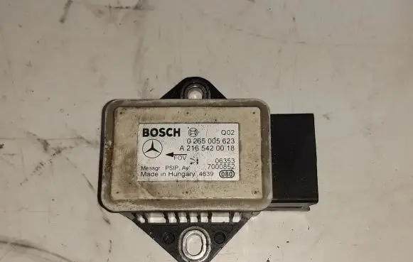 Mercedes-Benz B W245 ESP (stability system) control unit A2165420018