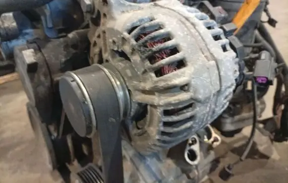 Skoda Octavia Mk2 (1Z) Generator/alternator 06F903023F