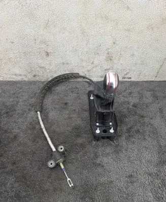Volkswagen Golf VII Gear shifter/selector 5Q2713025AL 5Q0713265Q