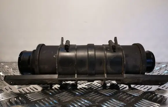 Jeep Grand Cherokee Air intake duct part 52014695AA
