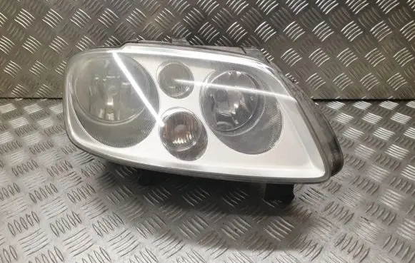 Volkswagen Touran I Headlight/headlamp 1T0941006F