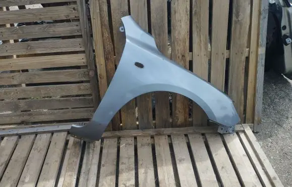 Mazda 3 I Fender