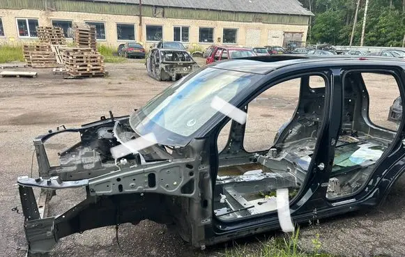 Mitsubishi Outlander Front quarter panel