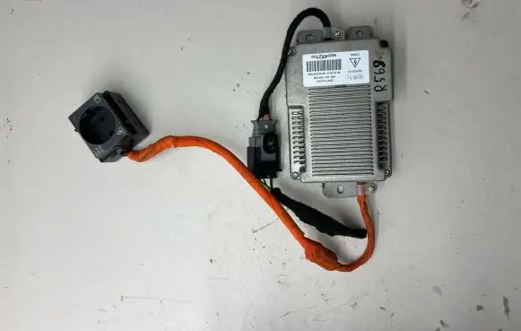 Citroen Berlingo Voltage converter inverter 9820452180 201810281542 A003GY01