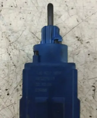 Clutch pedal sensor