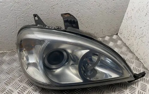 Mercedes-Benz ML W163 Headlight/headlamp 22315600