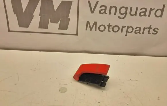 Engine bonnet (hood) release handle