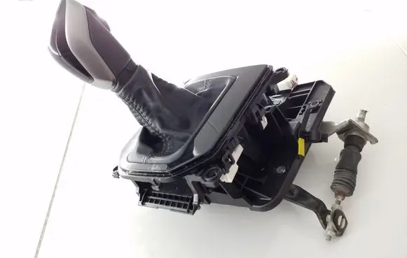 Subaru Forester SK Gear shifter/selector