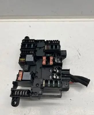Mercedes-Benz A W177 Fuse module A1779061102 04ZGS005