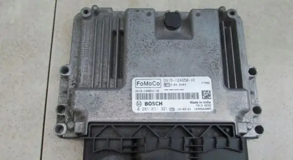 Ford Ecosport Wing mirror control module DN1512A650XE