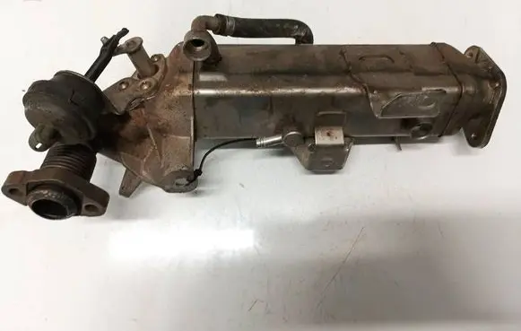 BMW 5 F10 F11 EGR valve cooler 781075106 123398AH
