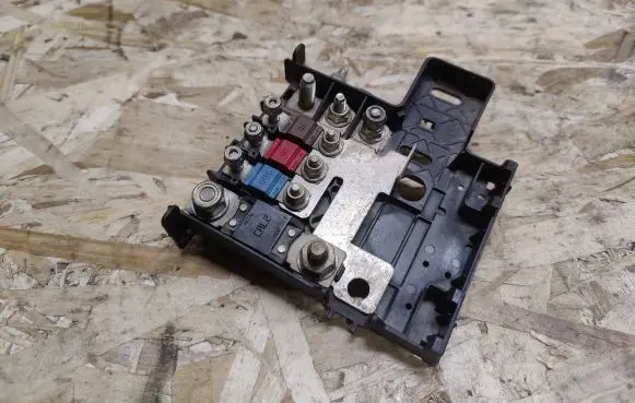 Maserati GranTurismo Positive wiring loom 233926