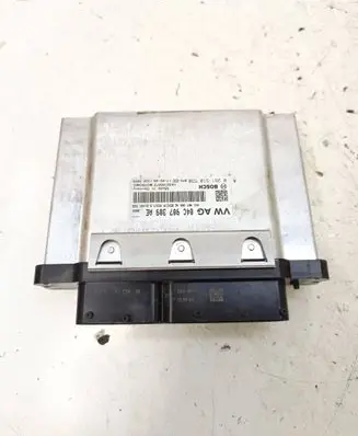 Volkswagen Golf VII Engine control unit/module 04C907309AE 0261S10530