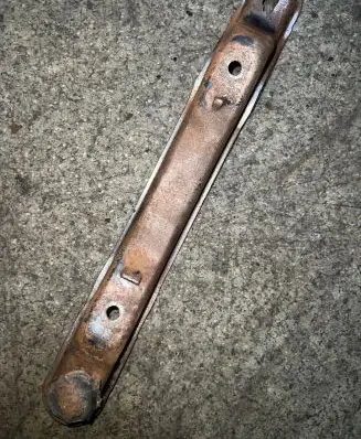 BMW 3 E30 Gear shift cable bracket 23711176574