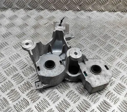Mercedes-Benz EQE v295 A/C compressor mount bracket A2978306602