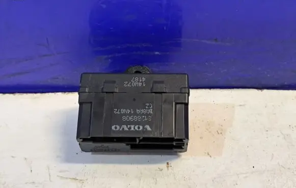 Volvo S60 Seat control module 31268908