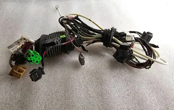 Audi A4 S4 B5 8D Front door wiring loom/harness boot 8D1971663AM 8D1971807DD