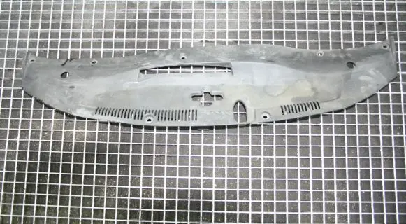 Lexus GS 300 350 430 450H Radiator trim 5329530121
