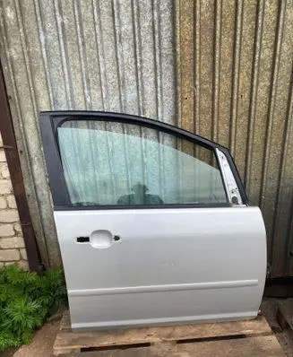 Ford Focus C-MAX Front door