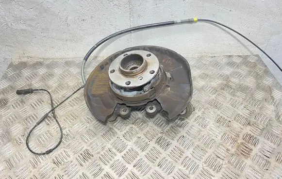 BMW 1 F20 F21 Rear wheel hub