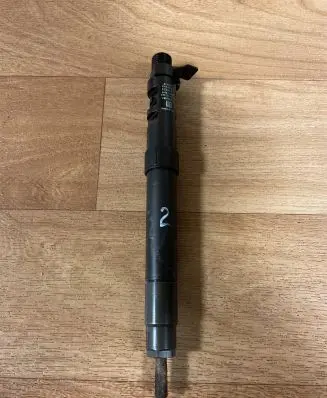 Ford C-MAX II Fuel injector 9686191080 EMBR00101D 0954CE29F34