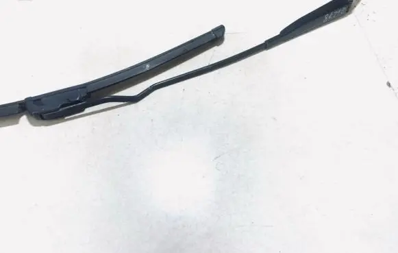 Opel Astra G Front wiper blade arm 90559554