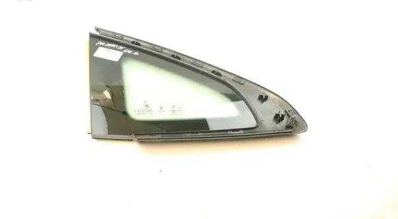 Rear side window