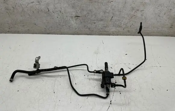 Porsche Macan (95B) Turbo solenoid valve 72268737 15T275 7PP906046
