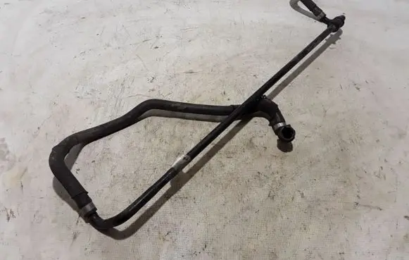BMW 5 F10 F11 Engine coolant pipe/hose 8516689